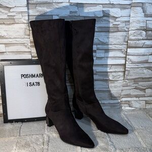 DKNY Women's SALEM 11 Dark Brown Suede Heeled Boots